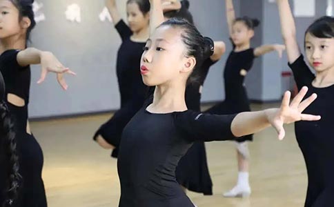 广州有好点的少儿拉丁舞培训机构吗