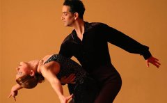 港龙舞蹈港龙舞蹈：怎么样才能学好拉丁舞？