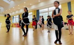 港龙舞蹈深圳港龙舞蹈罗湖校区拉丁舞课程怎么样？