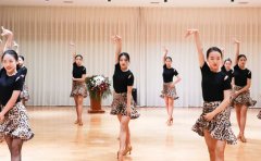 港龙舞蹈深圳成人爵士舞培训机构排名推荐！港龙上榜